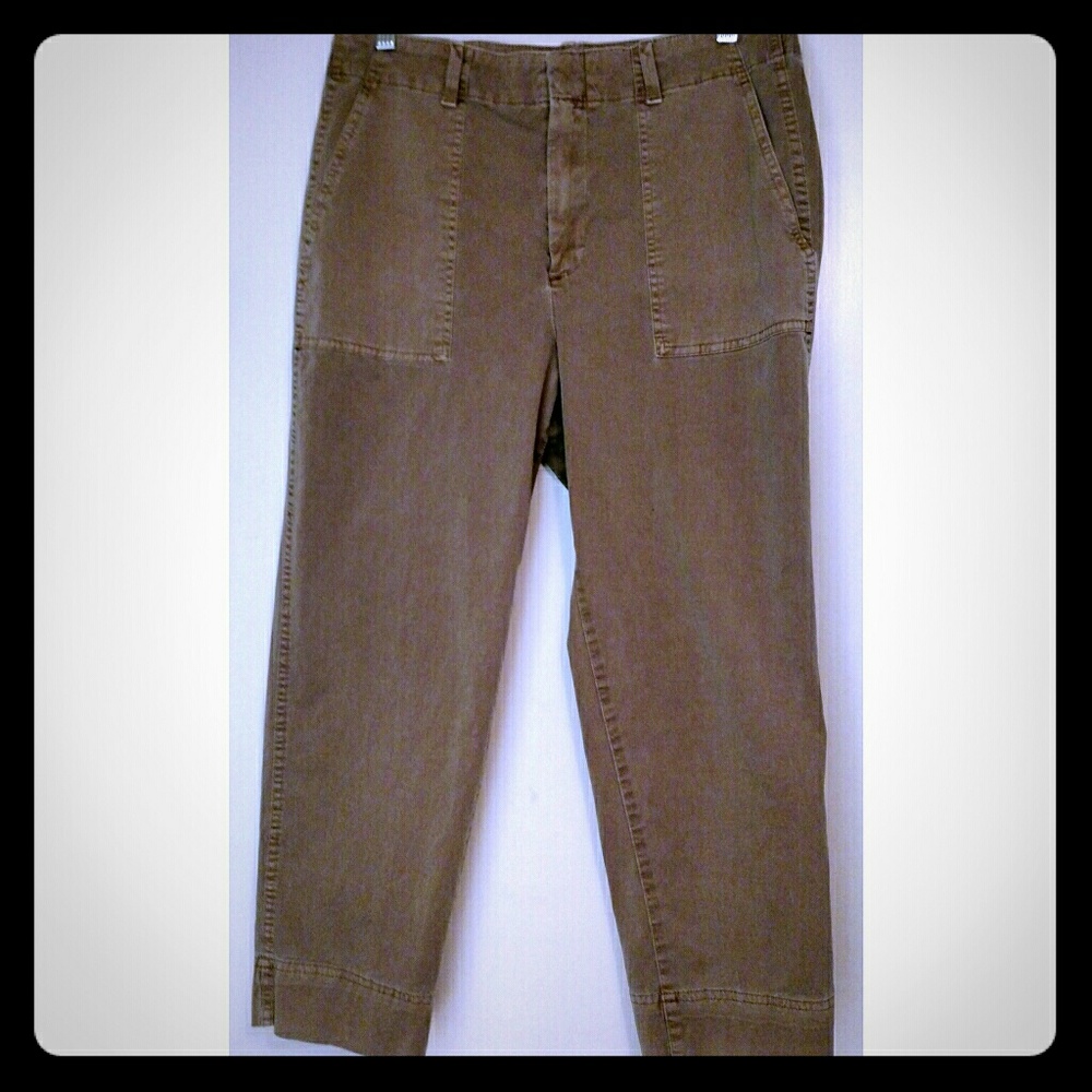 Gap sz 10 cropped High Rise Girlfriend Chinos